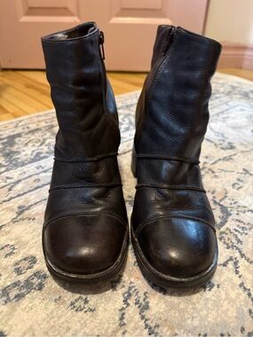 Vintage Charlotte Halton Dark Brown Leather Ankle Boots - Classic Zip Closure